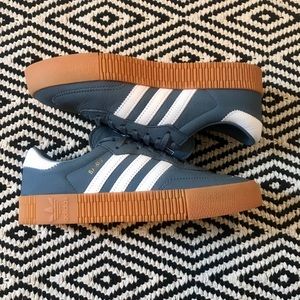Adidas Women’s Size 8 1/2 SAMBAROSE Platform Snoes